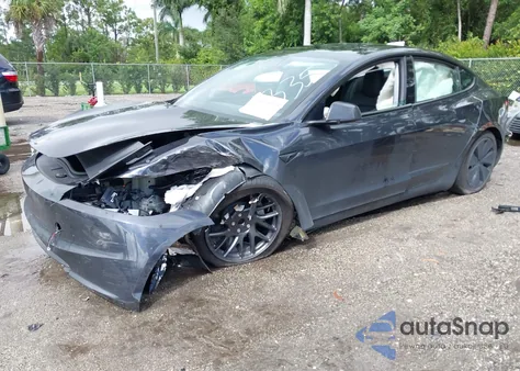 2025 Tesla Model 3 Long Range Rear-Wheel Drive из США, поврежденный, VIN 5YJ3E1EA3SF951335